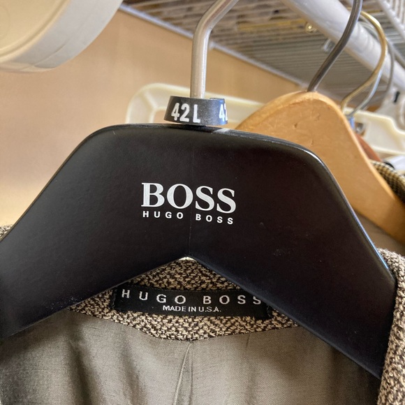 Men’s brown tweed Hugo Boss wool blazer. - Picture 4 of 6